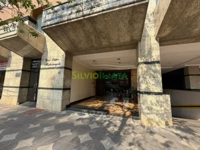 Apartamento com 3 Quartos à venda, 131m² no Zona 01, Maringá