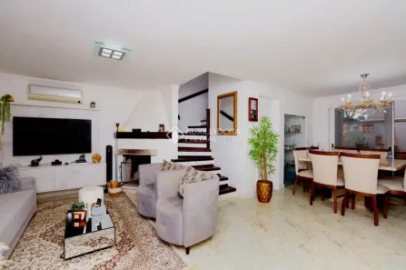 Casa de Condomínio com 3 Quartos à venda, 187m² no Chácara das Pedras, Porto Alegre