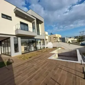 Casa com 3 Quartos à venda, 250m² no Engenho Seco, Louveira