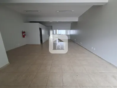 Ponto Comercial para alugar, 136m² no Osvaldo Rezende, Uberlândia
