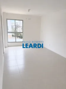 Apartamento com 1 Quarto para alugar, 25m² no Pagani, Palhoça