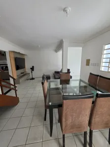 Sobrado com 4 Quartos à venda, 160m² no Lagoa Nova, Natal