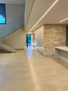 Casa de Condomínio com 4 Quartos para alugar, 370m² no Jardim Sul, Uberlândia