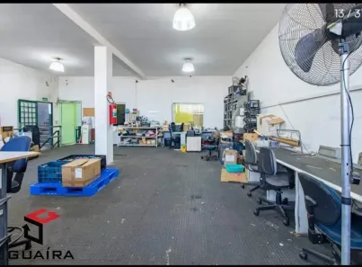 Galpão/Depósito/Armazém à venda, 600m² no Vila Ipojuca, São Paulo