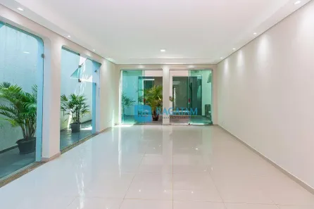 Sobrado com 4 Quartos à venda, 299m² no Jardim da Glória, São Paulo