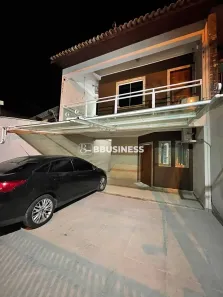 Casa com 3 Quartos à venda, 190m² no Alphaville, Campos dos Goytacazes