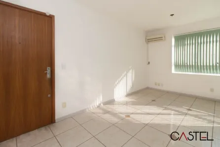 Sala Comercial à venda, 32m² no Independência, Porto Alegre