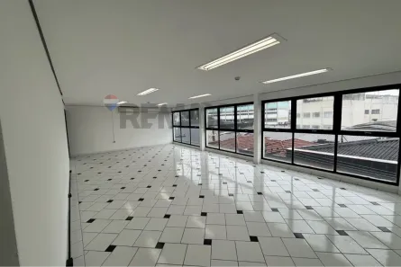 Sala Comercial para alugar, 60m² no Santo Amaro, São Paulo