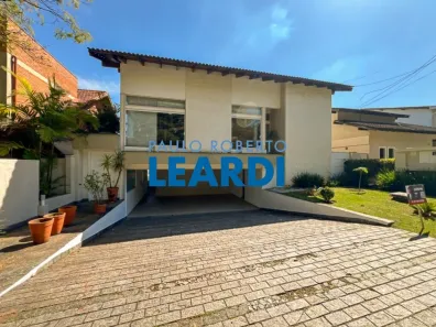 Casa de Condomínio com 4 Quartos à venda, 414m² no Alphaville, Santana de Parnaíba