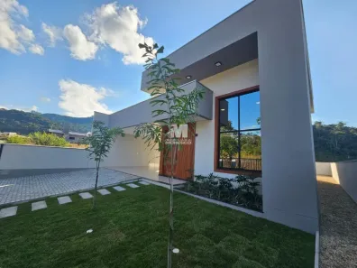 Casa com 3 Quartos à venda, 132m² no Dom Joaquim, Brusque