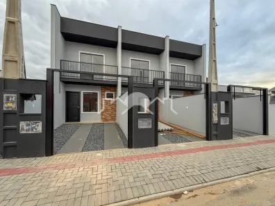 Sobrado com 2 Quartos à venda, 61m² no Vila Nova, Joinville