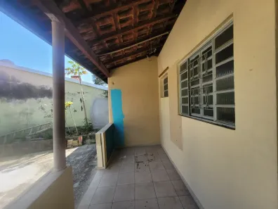 Casa com 2 Quartos à venda, 96m² no Vila Bandeirantes, São José dos Campos