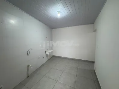 Apartamento com 2 Quartos para alugar, 35m² no Espinheiros, Itajaí