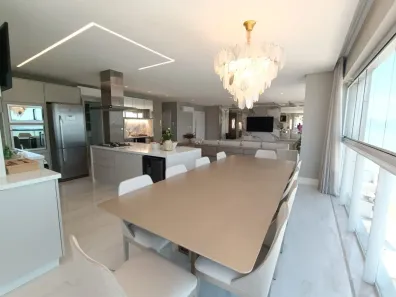 Apartamento com 4 Quartos à venda, 201m² no Meia Praia, Itapema