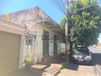 Ponto Comercial com 3 Quartos à venda, 150m² no Santa Mônica, Uberlândia