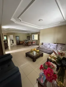 Casa com 4 Quartos à venda, 600m² no De Lourdes, Fortaleza