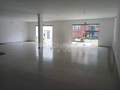Sala Comercial para alugar, 80m² no América, Joinville