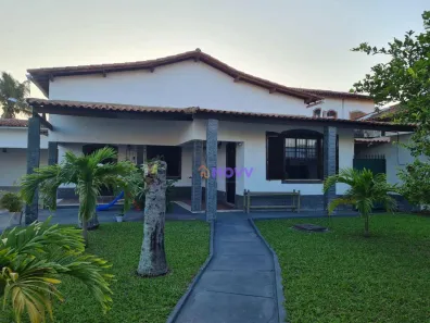 Casa com 2 Quartos à venda, 180m² no Paraty, Araruama