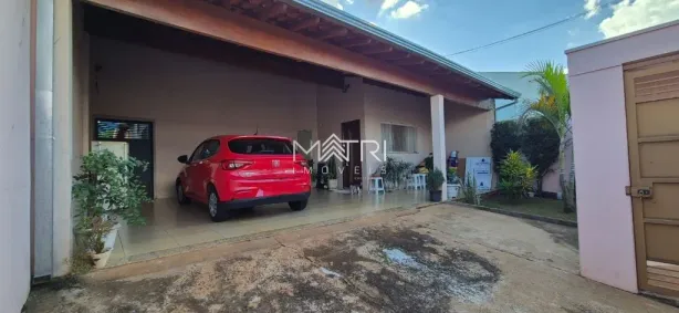 Casa com 3 Quartos à venda, 181m² no Jardim Brasil (Vila Xavier), Araraquara