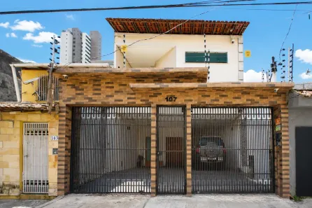 Casa com 4 Quartos à venda, 220m² no Batista Campos, Belém