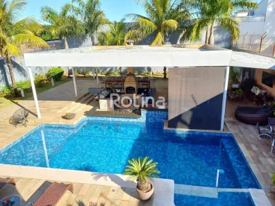 Casa com 4 Quartos à venda, 425m² no Morada da Colina, Uberlândia