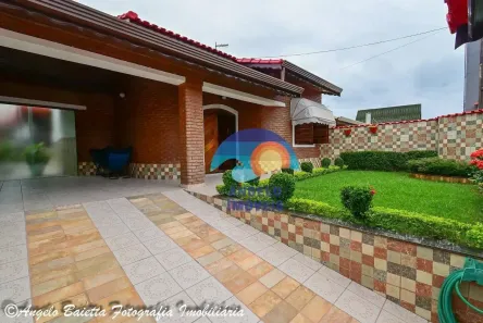 Casa com 3 Quartos à venda, 156m² no Bal Stella Maris, Peruíbe