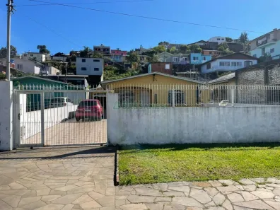 Casa com 3 Quartos à venda, 100m² no Presidente Vargas, Caxias do Sul