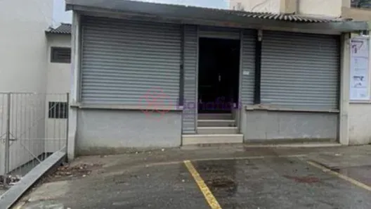 Ponto Comercial para alugar, 100m² no Jardim Messina, Jundiaí