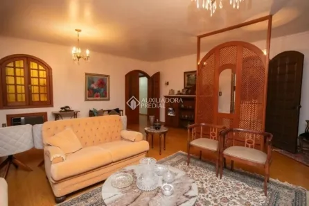 Casa com 4 Quartos à venda, 280m² no Auxiliadora, Porto Alegre