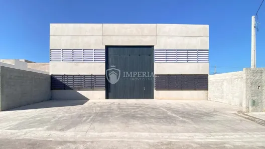 Galpão/Depósito/Armazém com 4 Quartos à venda, 200m² no Jardim Santa Rosa, Itu