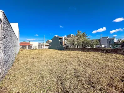 Lote/Terreno à venda, 560m² no Centro, Balneário Piçarras