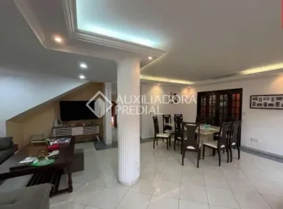 Sobrado com 4 Quartos à venda, 330m² no Independência, São Bernardo do Campo