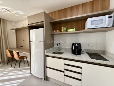 Apartamento com 1 Quarto para alugar, 19m² no Cajuru, Curitiba
