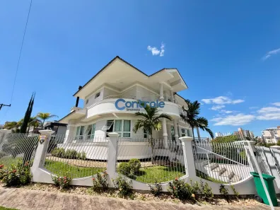 Casa com 5 Quartos à venda, 396m² no Pedra Branca, Palhoça