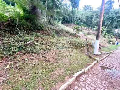 Lote/Terreno à venda, 675m² no Engenho do Mato, Niterói