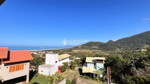 Casa com 3 Quartos à venda, 168m² no ,