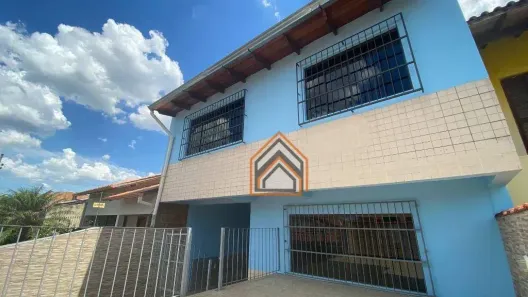 Sobrado com 3 Quartos à venda, 201m² no Jardim Algarve, Alvorada