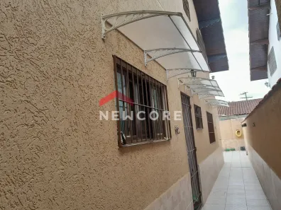 Sobrado com 3 Quartos à venda, 136m² no Solemar, Praia Grande