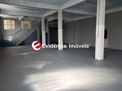Galpão/Depósito/Armazém à venda, 520m² no Jardim Guarará, Santo André