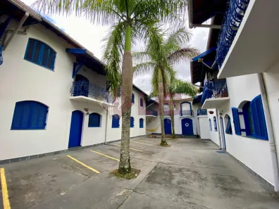 Casa com 3 Quartos à venda, 90m² no Centro, Caraguatatuba