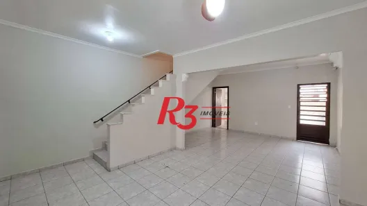 Sobrado com 3 Quartos à venda, 149m² no Gonzaga, Santos