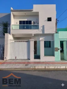 Casa com 3 Quartos à venda, 195m² no Centro, Balneário Camboriú