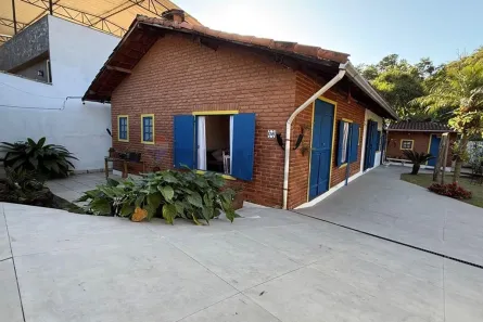 Casa com 4 Quartos à venda, 300m² no Grama, Juiz de Fora