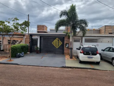 Casa com 2 Quartos à venda, 90m² no Jardim Panorama, Toledo