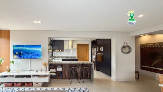 Apartamento com 3 Quartos à venda, 113m² no Cabral, Curitiba
