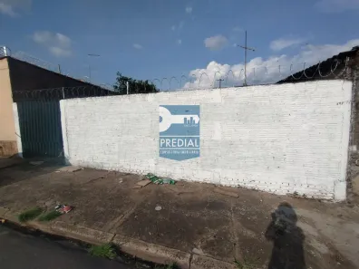 Lote/Terreno à venda, 300m² no Jardim Pacaembu, São Carlos