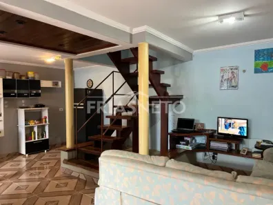 Casa com 3 Quartos à venda, 145m² no Pompéia, Piracicaba