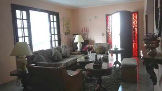 Sobrado com 6 Quartos à venda, 300m² no Tremembé, São Paulo