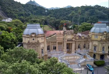 Apartamento com 2 Quartos à venda, 80m² no Laranjeiras, Rio de Janeiro