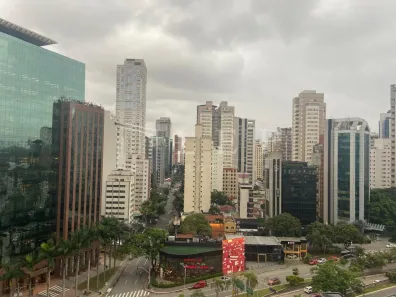 Apartamento com 3 Quartos para alugar, 157m² no Itaim Bibi, São Paulo